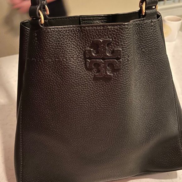 Brand new Tory Burch McGraw shoulder bag - Picture 9 of 9